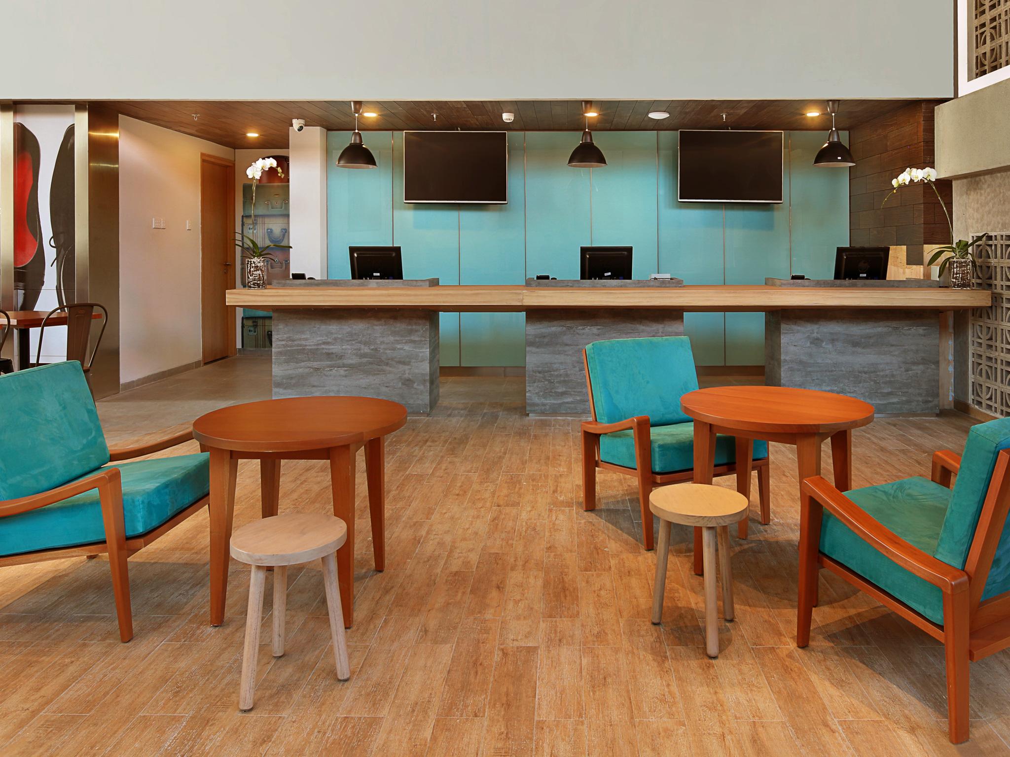 Ibis Bali Legian Street Hotel Luaran gambar